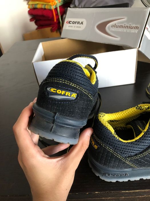 Sapatos de trabalho Cofra n38
