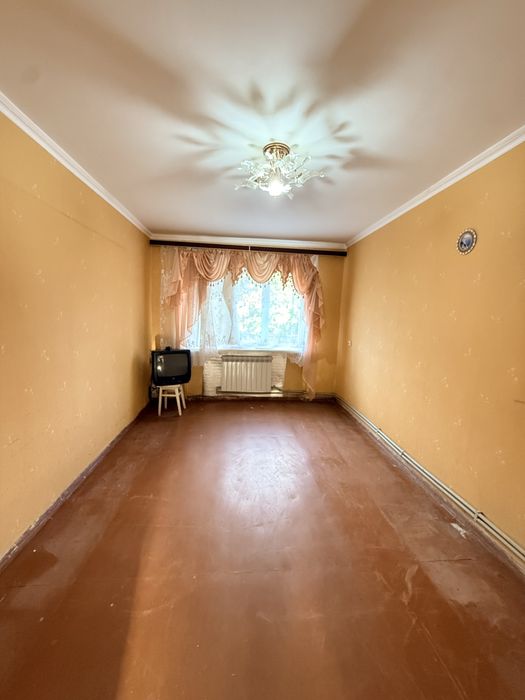 Продаж двох кімнатної квартири. Фастівський район, с.Данилівка