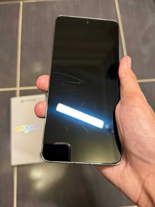 Motorola edge 70 12/512 ЄВРОПА! ПОДРЯПИНИ НА ЕКРАНІ