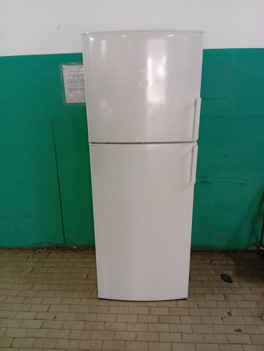 Frigorífico de 2 portas Siemens