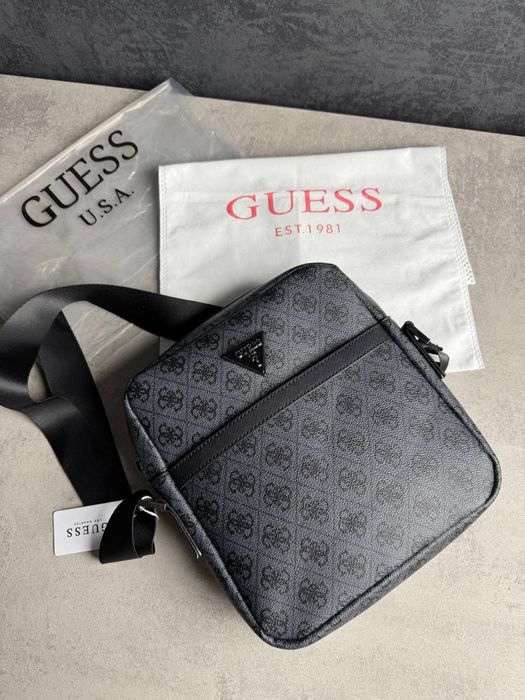 Сумка чоловіча Guess