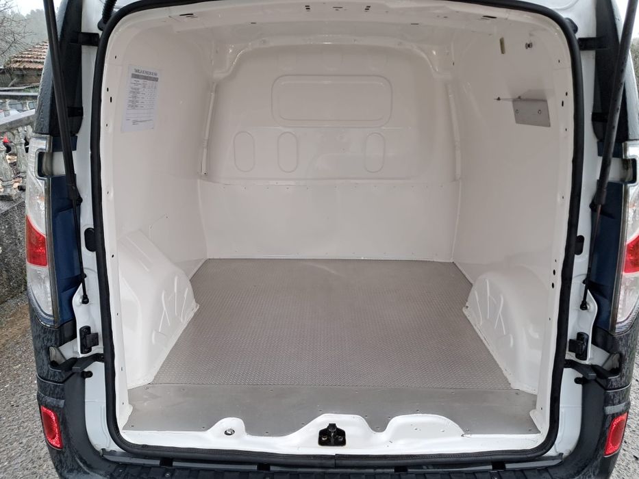 Renault Kangoo ZE  22Kw Baterias próprias