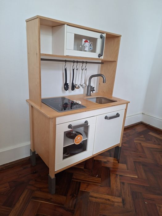 Brinquedos - cozinha IKEA para criança
