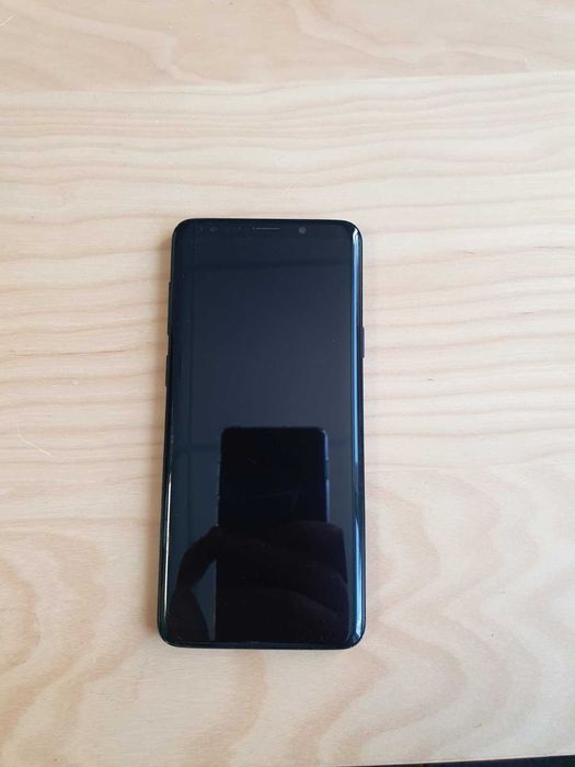 Телефон Samsung S9+ б/у