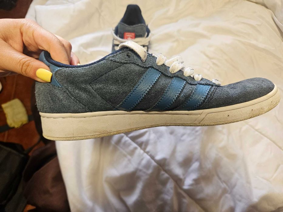 Sapatilhas adidas azuis
