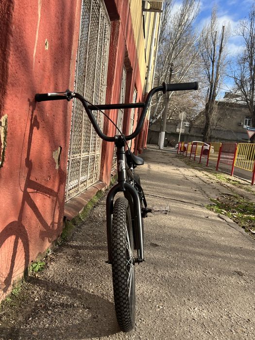 Велосипед BMX avanti в отличном состояние  (ОПИСАНИЯ)