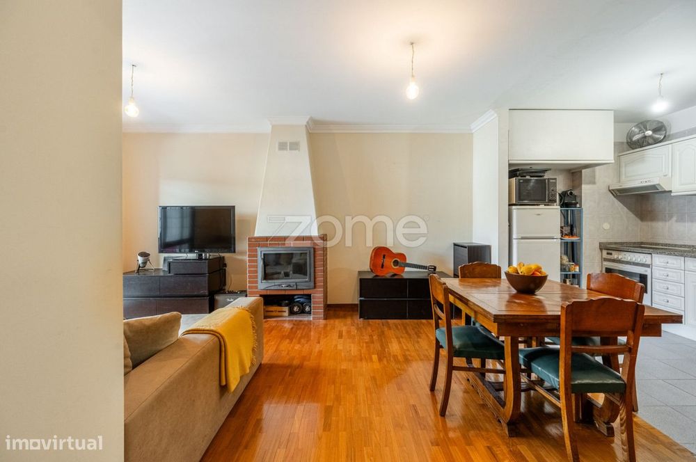Apartamento T0 convertido num T1 - Aldoar - Nevogilde - Foz do Douro