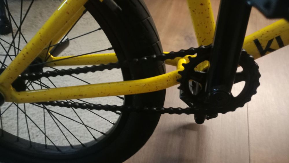 bmx kush 2+ 4 pegi