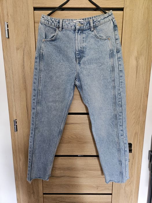 Damskie jeansy Sinsay Denim. Rozmiar 38