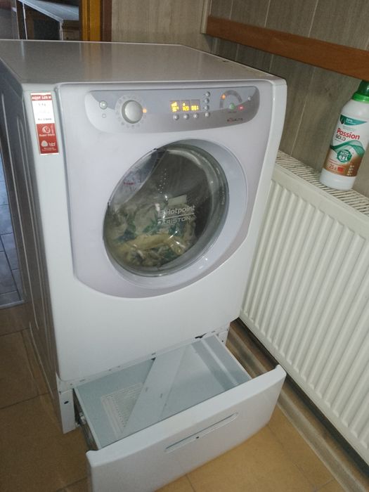 Pralka Hotpoint  Ariston  wsad 6 kg + szuflada polecam - Mam transport