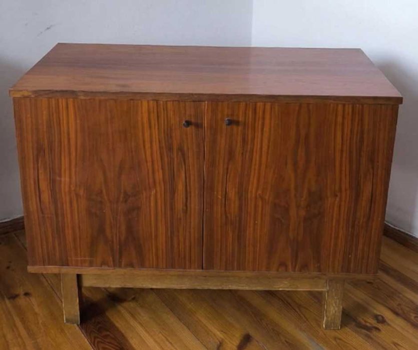 Piękny PRL Vintage komoda lub mebel do salonu rozkładany wysoki połysk