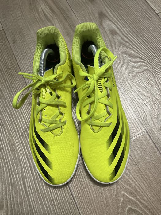 Бутси(футзалки)))