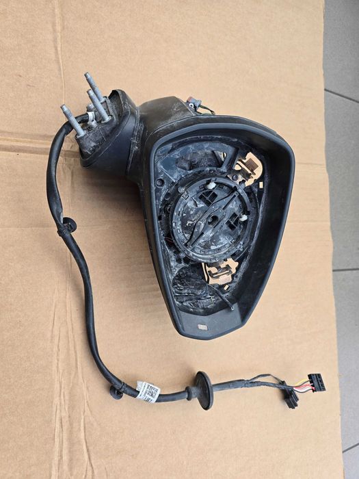 lusterko zewnętrzne Audi A3 8V 8 pin