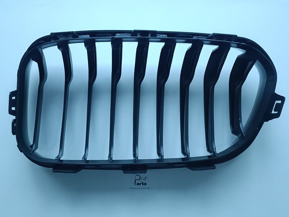 (Promoção) Grelhas Frontais BMW Série 1 F20 modelo 2012 a 2014