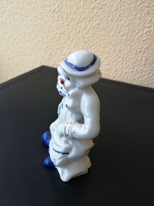 Porcelain Clown442324869962813441
