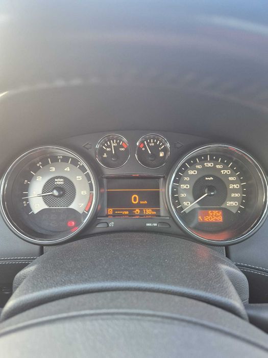 Peugeot RCZ 1.6 benzyna 2010r