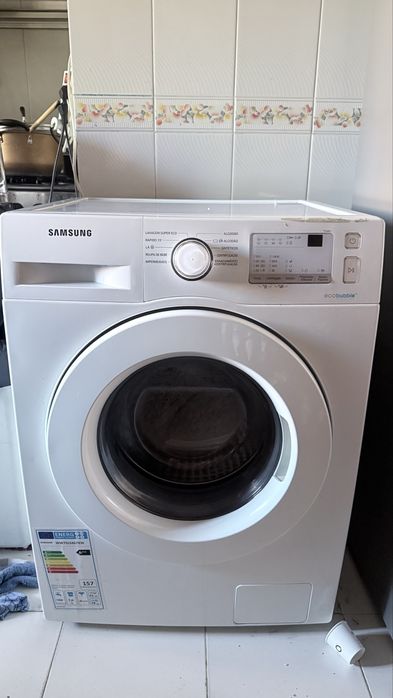 Máquina de Lavar Roupa Samsung EcoBubble 7kg (WW70J3467KW) - Como Nova