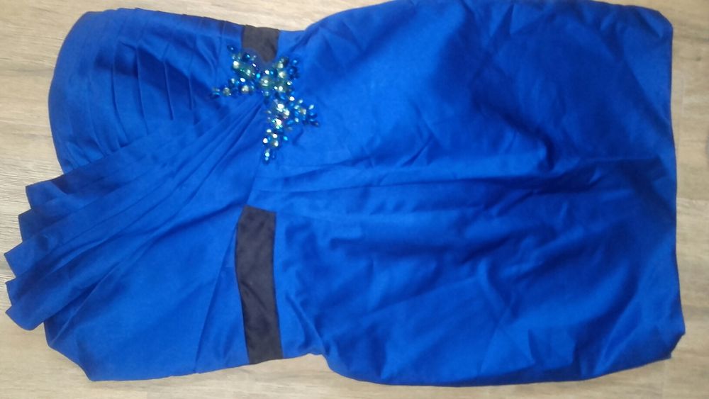 Sukienka gorsetowa 38