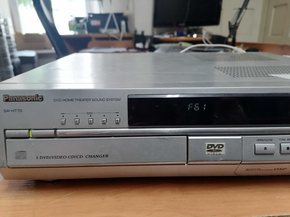Amplituner Panasonic SA-HT70 z dvd x 5