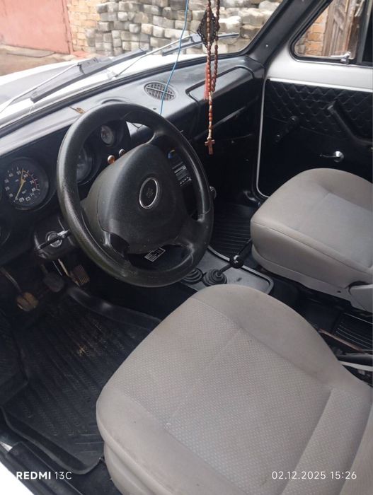 Нива 1,3 бензин 1990р