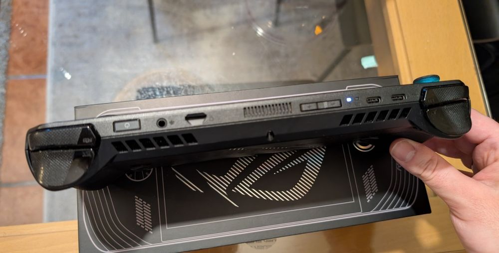 ASUS Rog Ally X - 2024