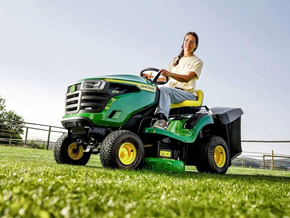 Traktorek Kosiarka JOHN DEERE X117R
