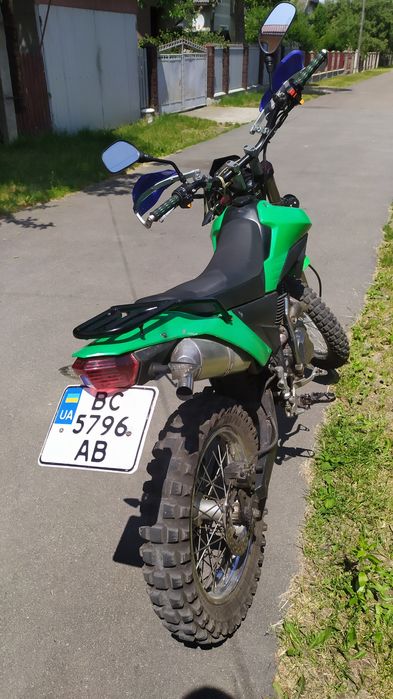 Продаю мотокрос Shineray 150