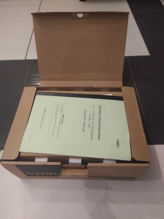 Waga Vibra aj 6200CE precyzyjna laboratoryjna 0.01g