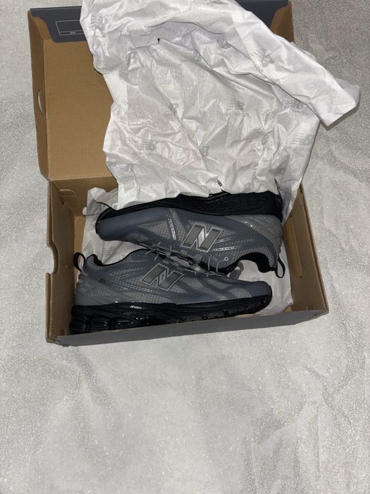 New Balance U1906RNG