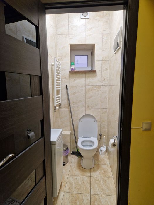 Вільно !!!  Житло подобово, Апартаменти в 5 хв від термальног