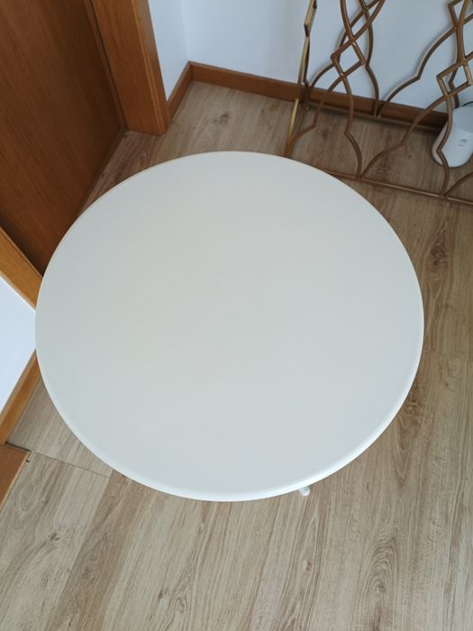 Mesa apoio em madeira branca