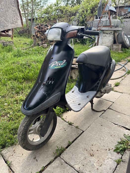 Скутер Honda pal як Dio
