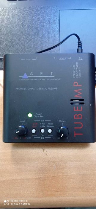 Pré amplificador de microfone - instrumento