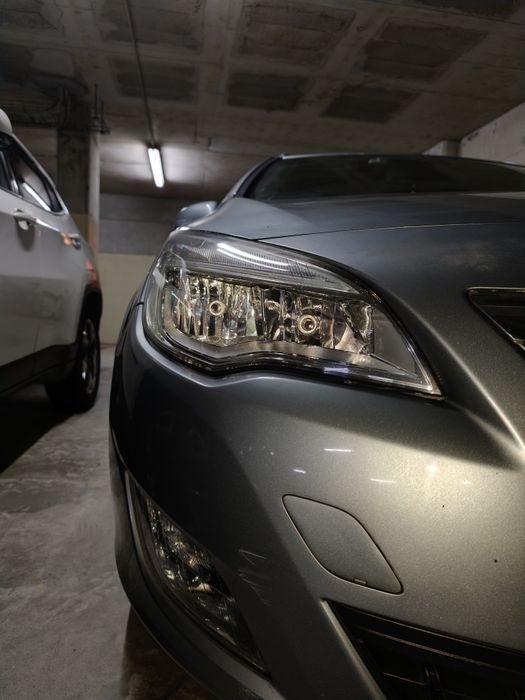 Opel Astra J Sports Tourer 1.7 CDTI (125cv) Cosmo – Apenas 85.000kms ; Apenas um único dono!