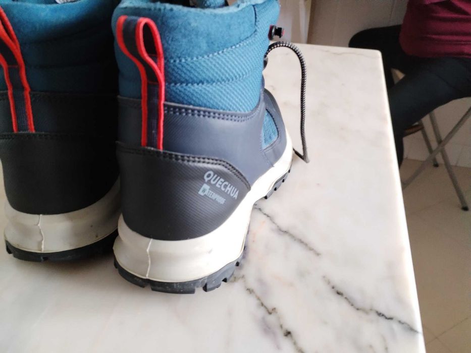 Botas novas sem etiqueta n. 39