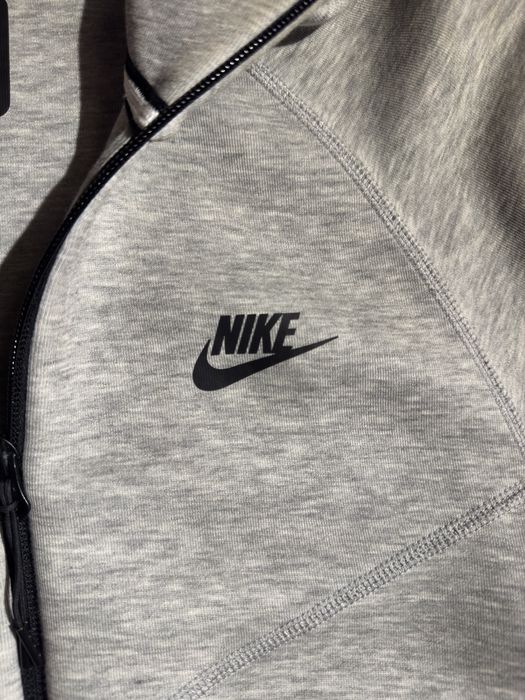 Casaco Nike Tech Fleece Cinzento (Original) – Impecável