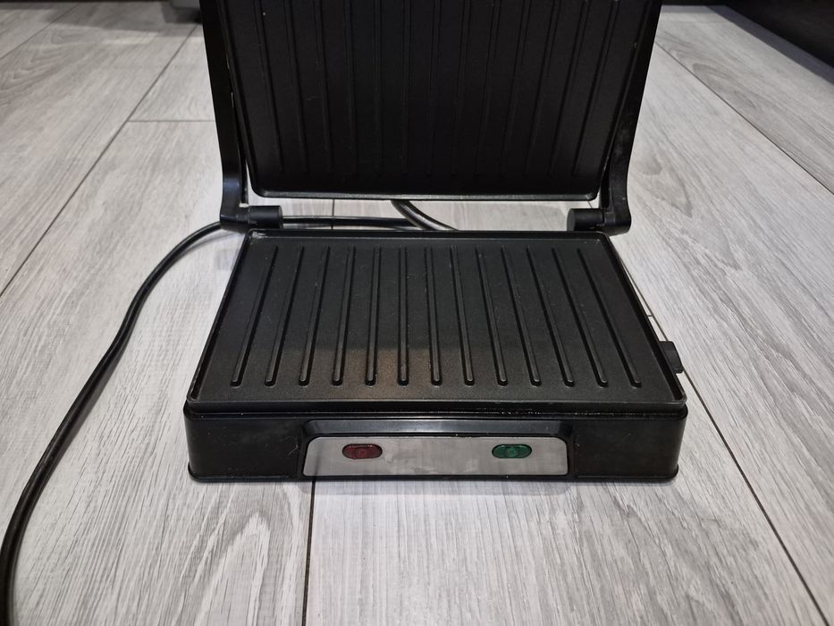 Contact grill Tristar 700w