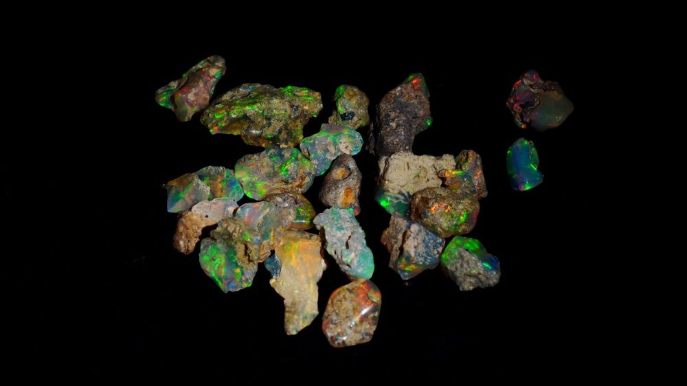 Opal Szlachetny | Zbiór 2gr drobnych sztuk | Minerał Kamień Kryształ