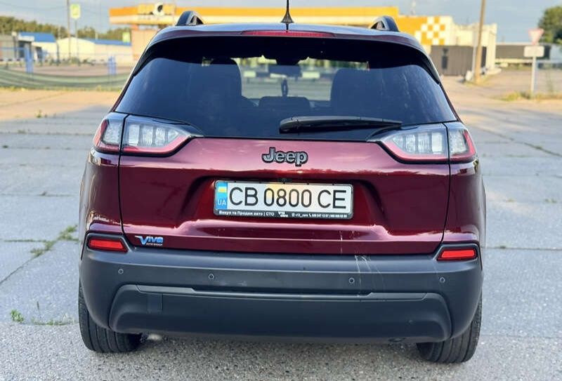 Продам Jeep Cherokee