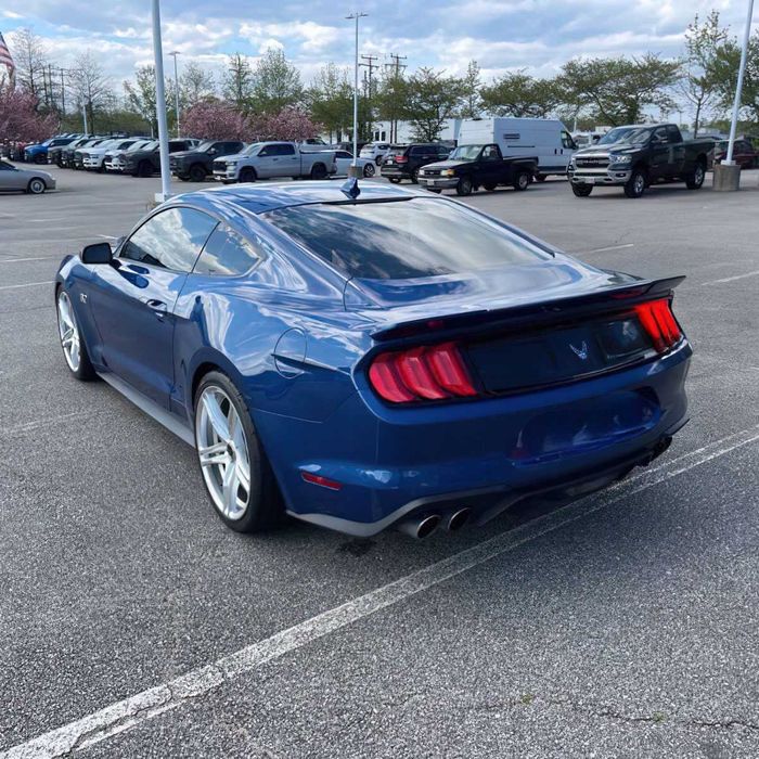 Ford Mustang GT Premium      2023