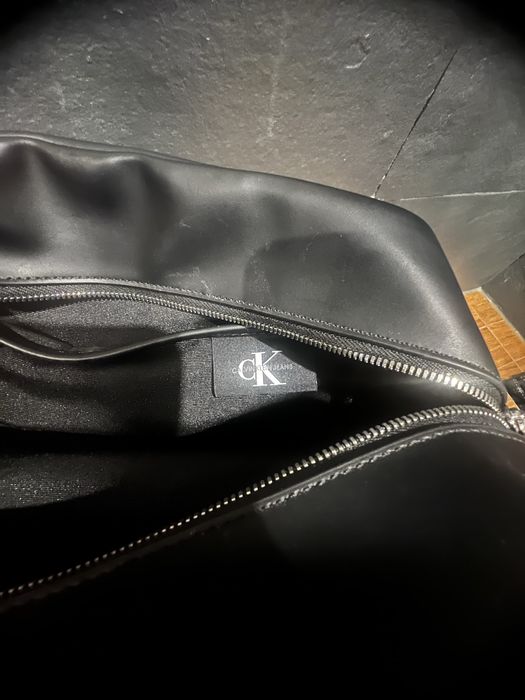 Nowa skórzana kosmetyczka  Calvin Klein