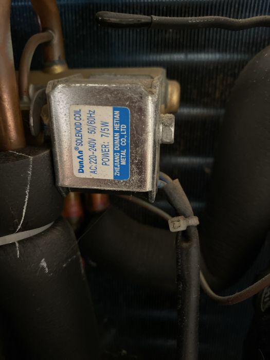 Bomba de calor Ariston Nuos Evo 100 – para peças
