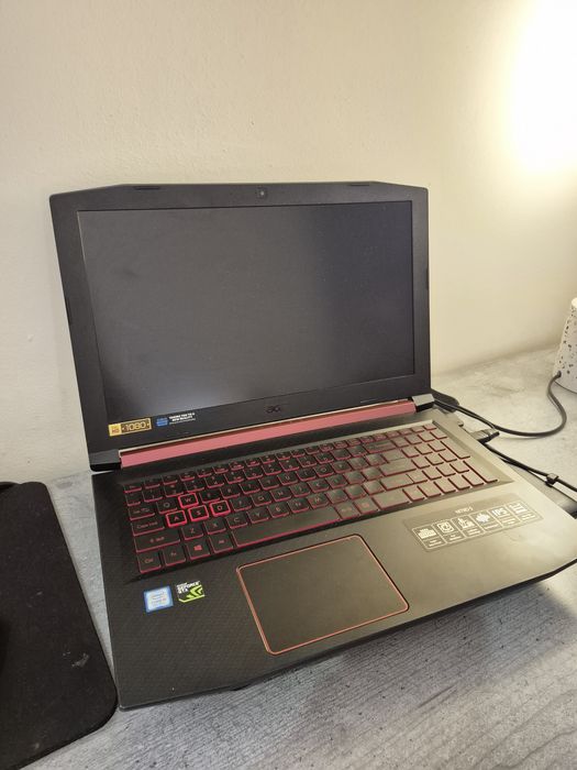 Acer nitro gtx 1050 4gb i5 8300h