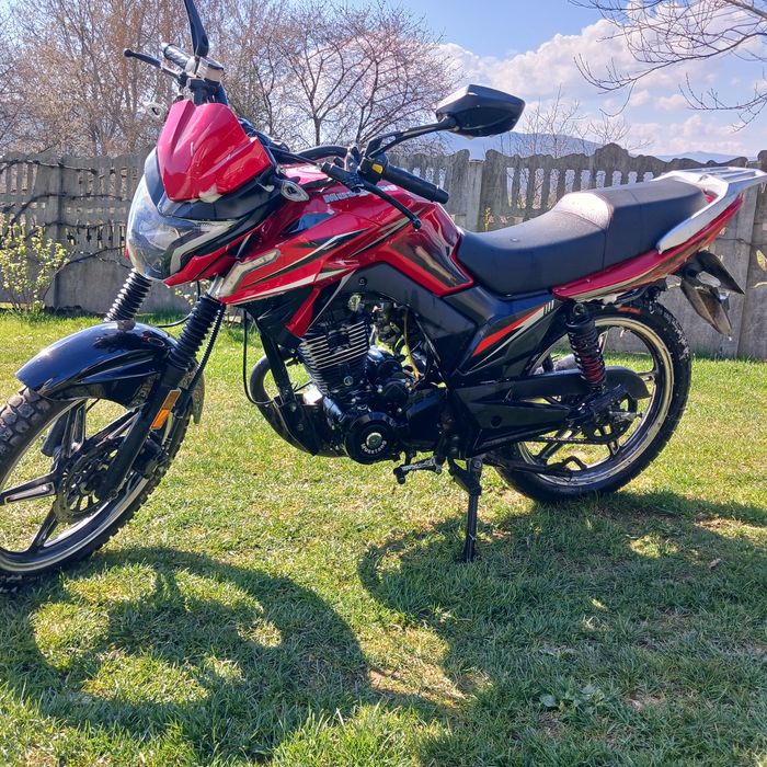 Продам мустанг мт200куб