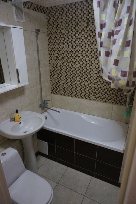 Посуточно, 2к, метро Зверинецька, ул. Бастионная 3/12