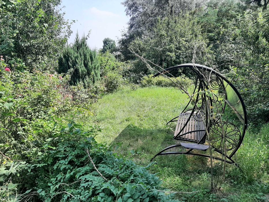Сдам 2-3й этажи в доме в Соловьиной роще возле воды. Без мебели