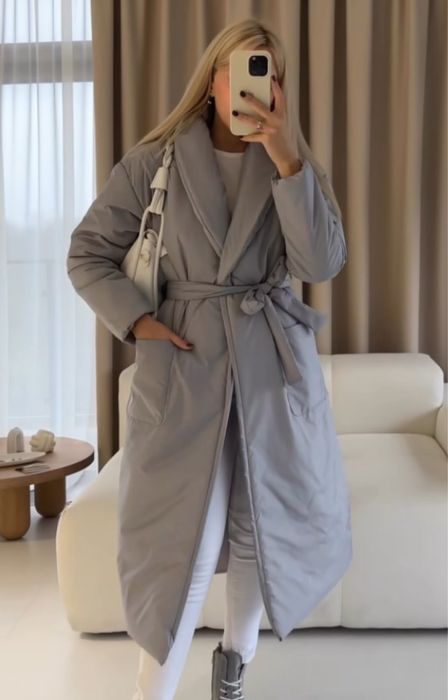 Шоколадний пуфер та зимовий плащ подовжений