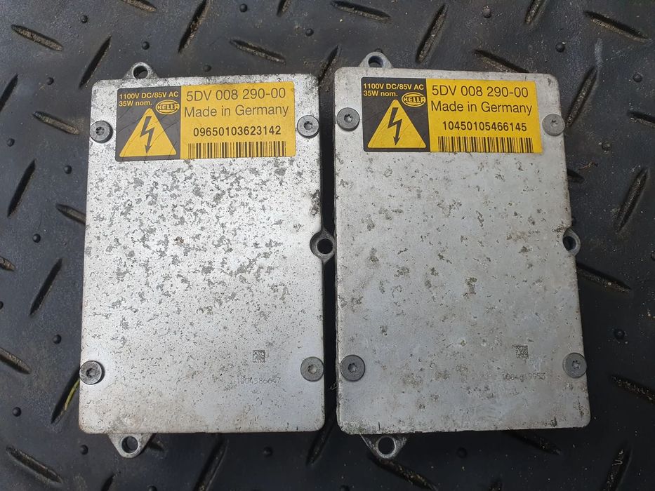 PRZETWORNICA LAMP XENON RENAULT AUDI OPEL BMW FORD JAGUAR 5DV008290-00 POSIADAM 2 SZT