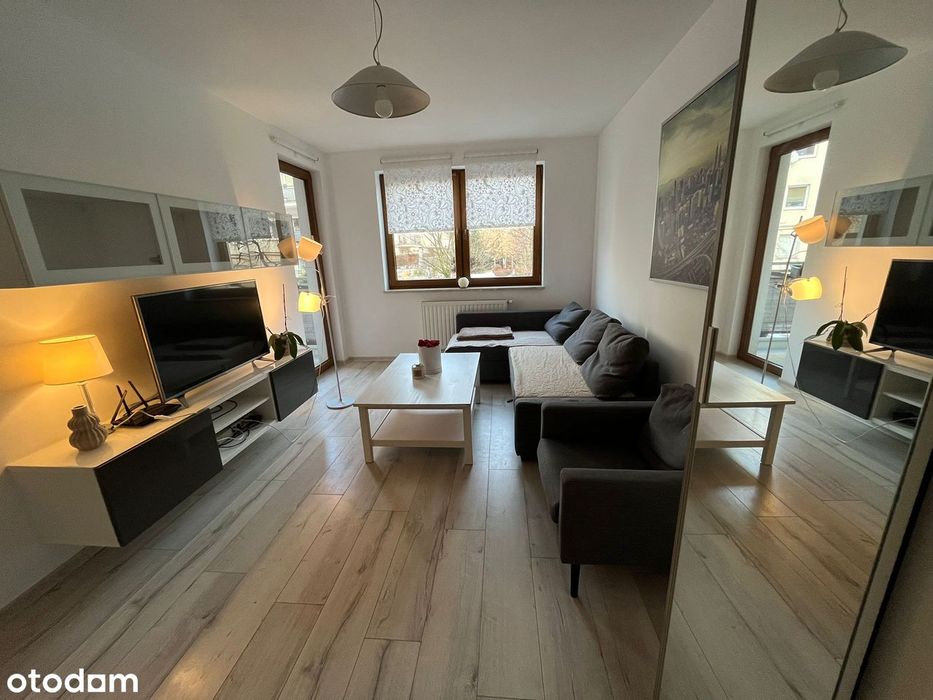 BEZ POŚREDNIKÓW/ 3 pokoje|oddzielna kuchnia| balkon| zamknięte osiedle