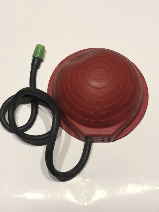 Gumowa pompka, nadmuchiwane poduszki i wieszaki